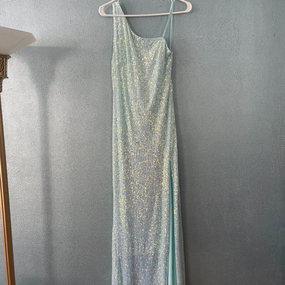 MAC DUGGAL IEENA FOR MAC DUGGAL SEQUINED ONE SHOULDER DRAPED BACK GOWN ICE BLUE - Picture 4 of 15